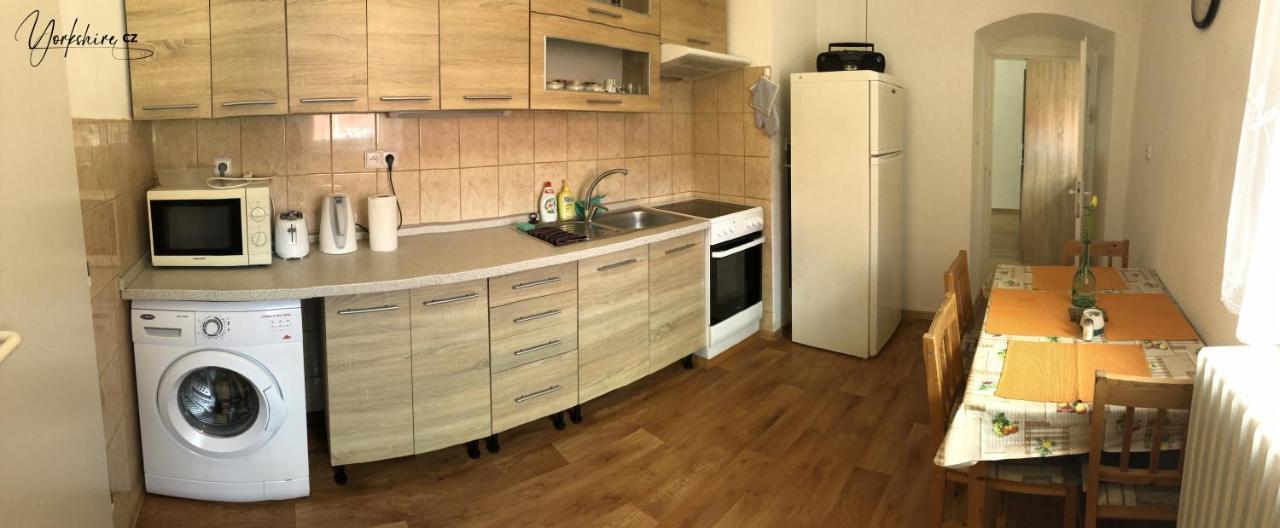 Apartment Yorkshire Bujanov Экстерьер фото
